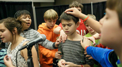 Are you raising up leaders to serve like Jesus? Are you raising up leaders to serve like Jesus?