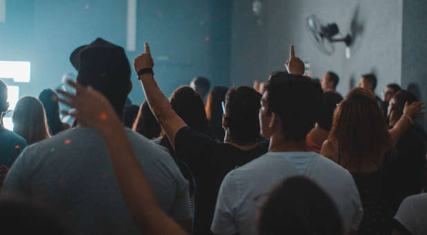 A LifeWay study shows that Wednesday night worship services are still going strong among Protestant churches in America.